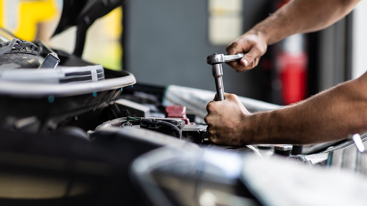 Summer car battery maintenance tips to protect your car battery and prevent breakdowns during extreme summer heat