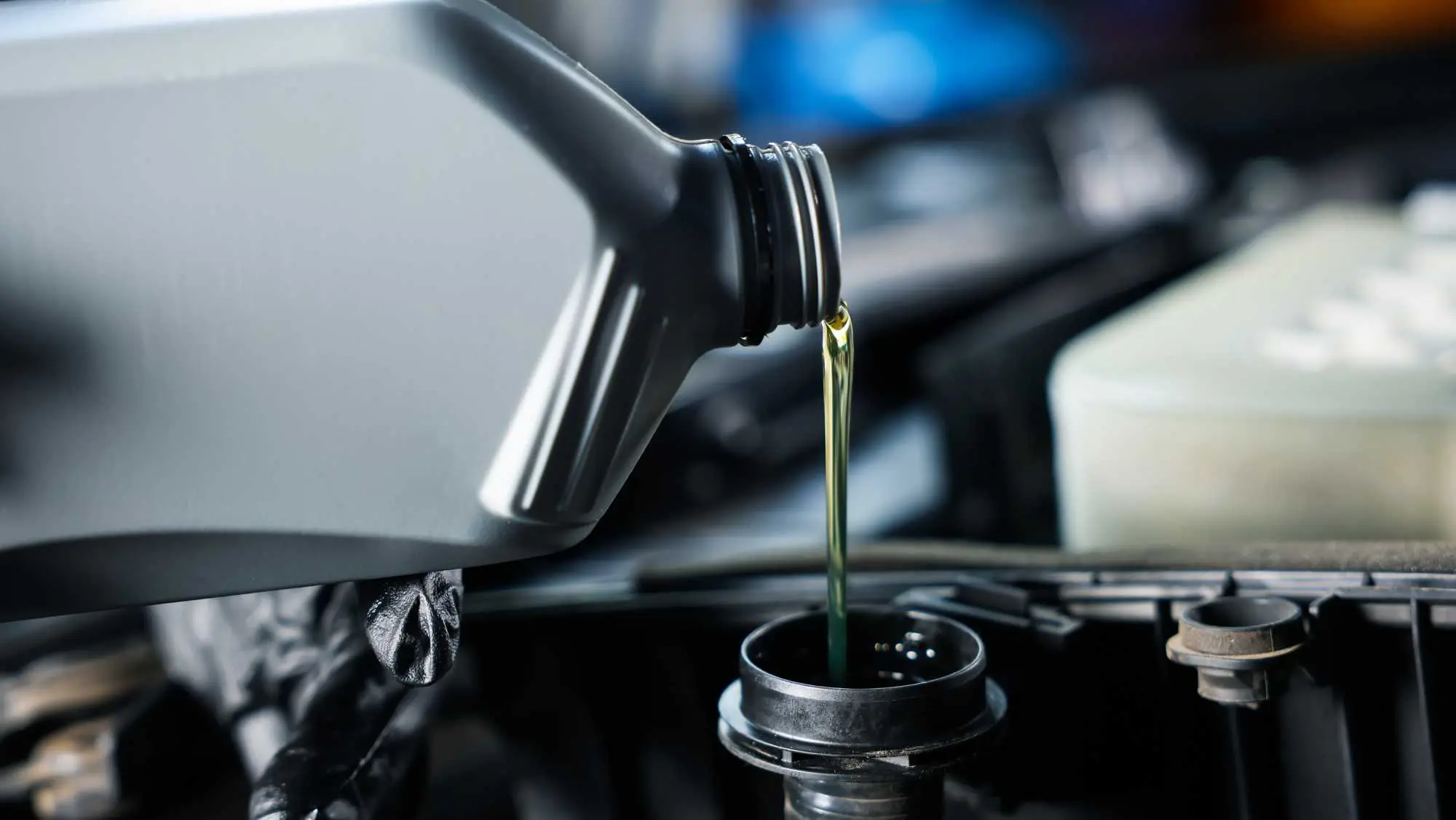 Looking for a trusted oil change service in Wilmette? Heart Certified Auto Care provides full-service oil changes to protect your engine and extend vehicle life