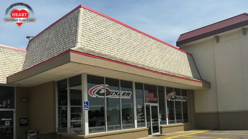 Duxler Tire Libertyville is located on Milwaukee Avenue